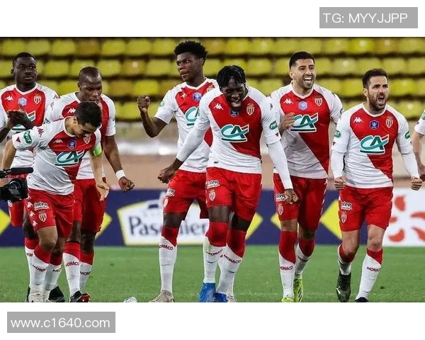 波尔多与梅斯的精彩对决：谁将赢得法甲赛场的荣耀与胜利